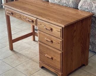 Solid Oak Desk 30x48x22in HxWxD