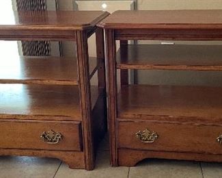 2pc Superior Furniture end Tables PAIR 24x18x28in HxWxD