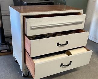 Rolling Wood Garage 3-Drawer Chest 37x36x20in HxWxD