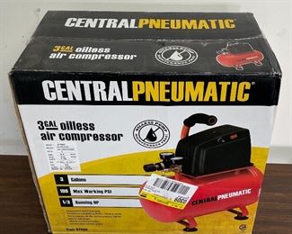Central Pneumatic 3 Gal Air Compressor 97080