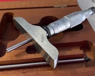 Starrett 445 Micrometer Depth Gauge