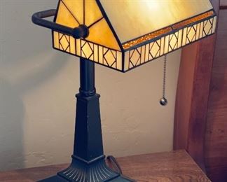 FLW Style Desk Lamp