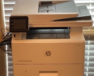 HP LaserJet Pro MFP M426fdw Printer