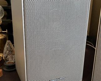 Realistic Minimus-11 Silver