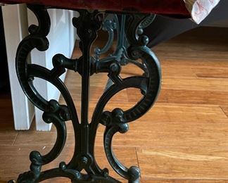 Cast Iron Bench Legs 16x12x24in HxWxD
