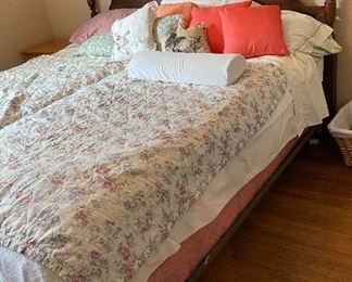 King (double Twin Bed) 54x76x81in HxWxD