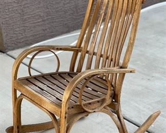 Amish Oak Slat Rocker Rocking Chair 46x23x33 HxWxD