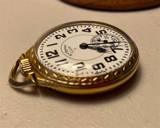 Elgin 571 Railroad Pocket Watch 10K Gold Fill