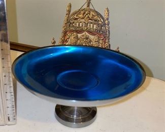 Oneida Silversmiths Pedestal Bowl $18.00 