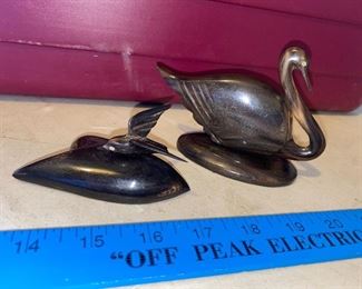 Horn Swan and Bird Sculpture $10.00
