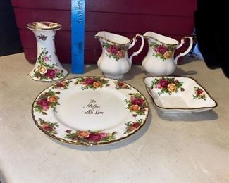 Royal Albert Old Country Roses 5 Pieces Shown $40.00