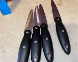 Set of Knives $8.00