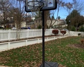 Basketball hoop for Sunday 40.00 