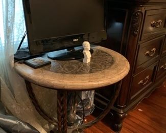 Stunning end table, statue of pope and TV.  End table $60.  TV $50.  Pope Statue $15.