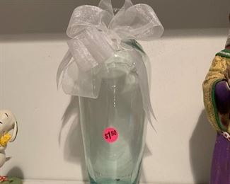 Flower Vase with Bow - $1.50