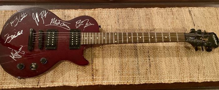 Guitar signed by Foreigner
Mick Jones, Jeff Pilson, Thom Gimbel, Michael Bluestein, Brian Tichy, and Kelly Hansen