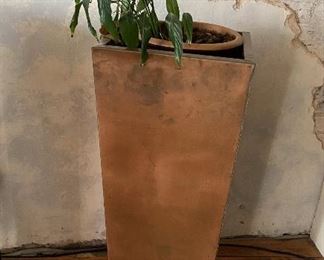 Large Copper planter