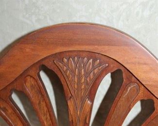 DETAIL ON CHAIR