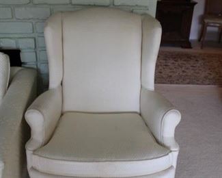 WINGBACK CHAIR