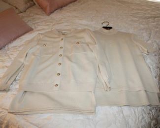 ST. JOHN CLOTHING