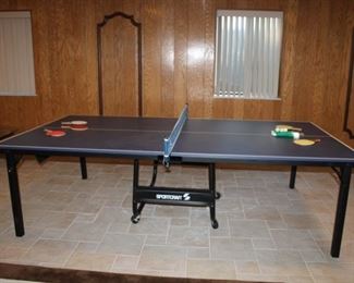 SPORTCRAFT PING PONG TABLE