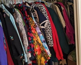 Lots of nice women's clothes, many new with tags