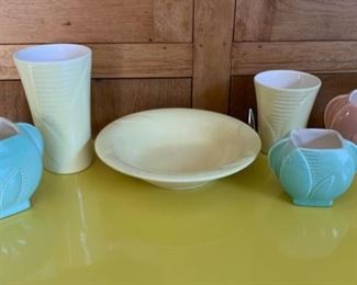 CLEARANCE !  $25.00 NOW, WAS $80.00............Red Wing Vases, Glasses and bowl  (P886)