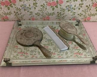 CLEARANCE!!!  $6.00 NOW, WAS $20.00............Dresser Brush, Comb, Mirror Set (P782)