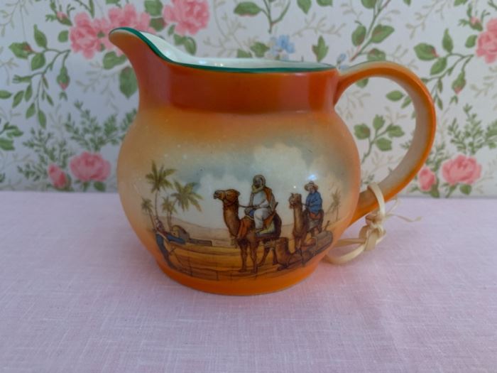 CLEARANCE !  $6.00 NOW, WAS $20.00................Small Cream Pitcher (P?)
