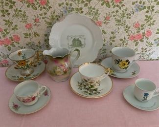 CLEARANCE !  $4.00 NOW, WAS $16.00................Cups and Saucers and more (P750)