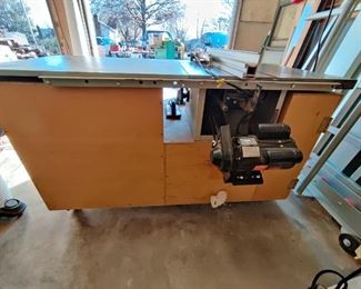 Delta 10" Contractors Saw
