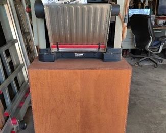 Rigid TP1300 13 inch Thickness Planer w/Cabinet