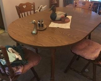 . . . another kitchen dining table and chairs