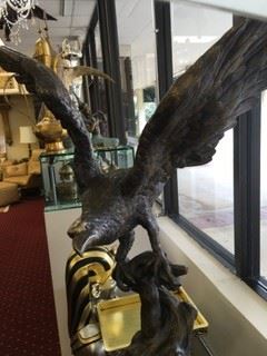 Eagle taking flight - Bronze 
