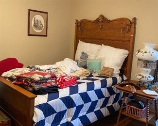  HI HEADBOARD OAK BED