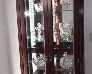Lighted 5 Shelf Display Cabinet w/ Mahogany Finish