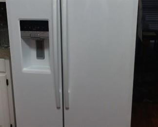 Maytag by Whirlpool Side By Side Refrigerator 