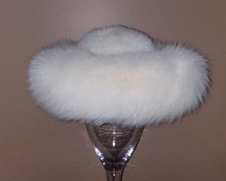 Henig Furs - White Fur Mink Hat w/ Fox Trim 