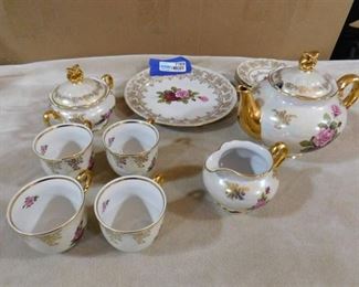 Czech Republic Atelier Karlsbad original tea set-11 piece set(one cup has chip-see pics)