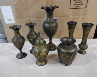 Lightweight decorative vase set-7 pieces Made in India