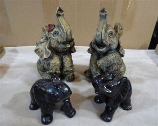 lot of 4 decorative elephants