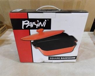 Parini square bakeware