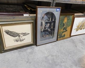 lot of 5 decorative hanging pictures