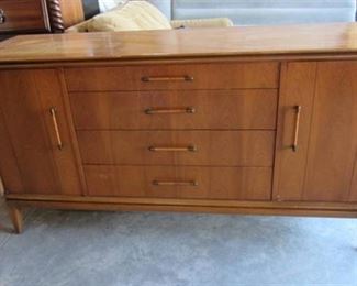 Beautiful home/office credenza by Century 62" W x 32" H x 19" D