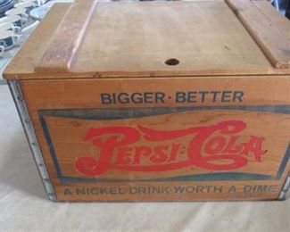 Pepsi:Cola wooden box w/ lid 17.5" W x 11.5" H x 12"