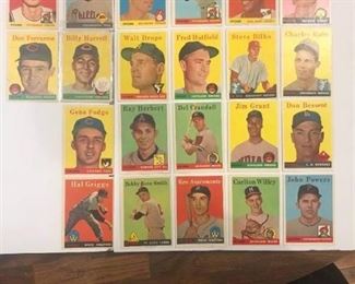 Lot of 22 1958 Topps Baseball Cards -See Photos for Details and Complete List