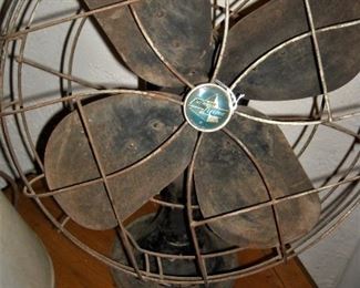 Golden oldie... marvelous old oscillating fan