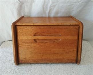 Cornwall Oak Bread Box