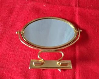 Lou Taylor 4" handbag swivel mirror (Lot 780)