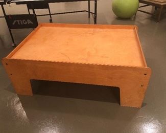 $95 / Little Colorado Train / Activity table. Great larger size!
